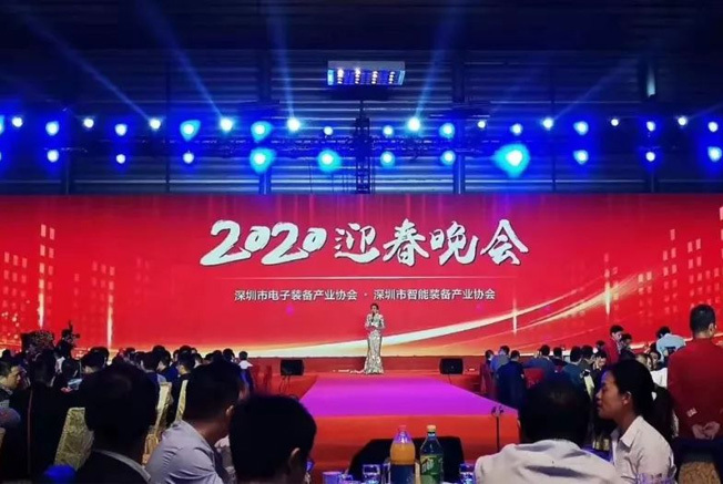 每一套设计我们都细心研究，集体讨论